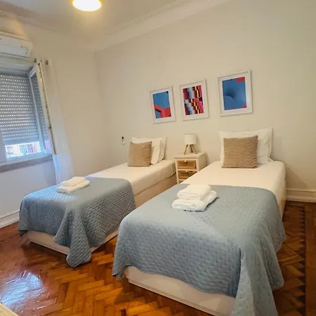 Affittacamere Deluxe Lisbon- Roma Avenue *