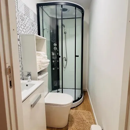 Deluxe Lisbon- Roma Avenue Affittacamere *