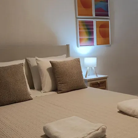 Affittacamere Deluxe Lisbon- Roma Avenue Lisbona